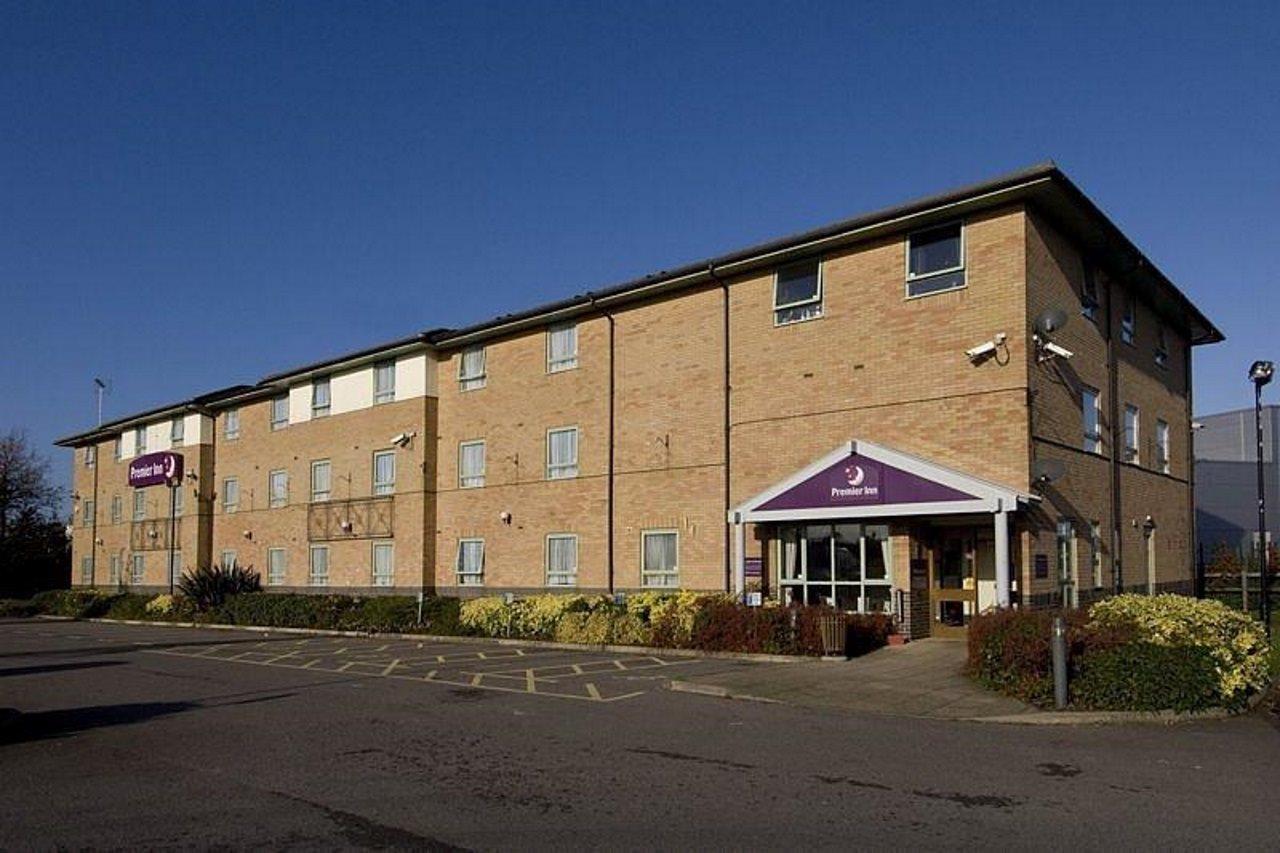 Premier Inn Ashford Central Exteriör bild