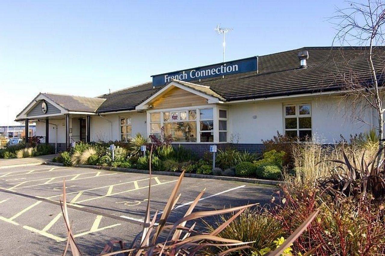 Premier Inn Ashford Central Exteriör bild